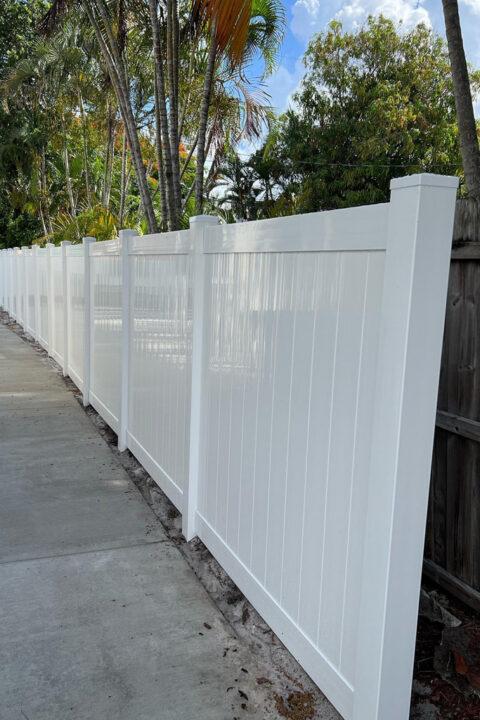 Fence Company West Palm Beach - Fence Installation and Gates