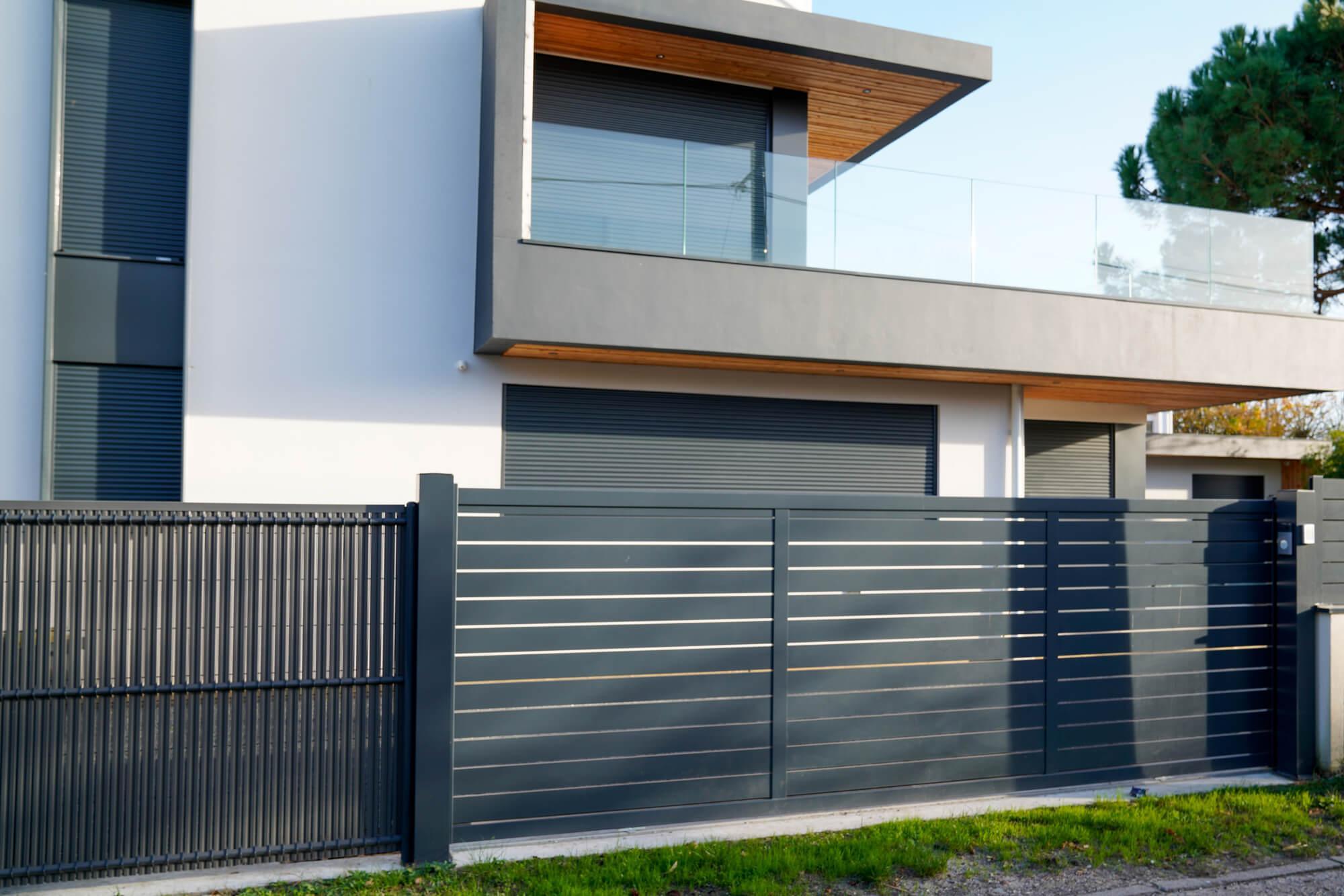 aluminum fence installed by residential fence company near me