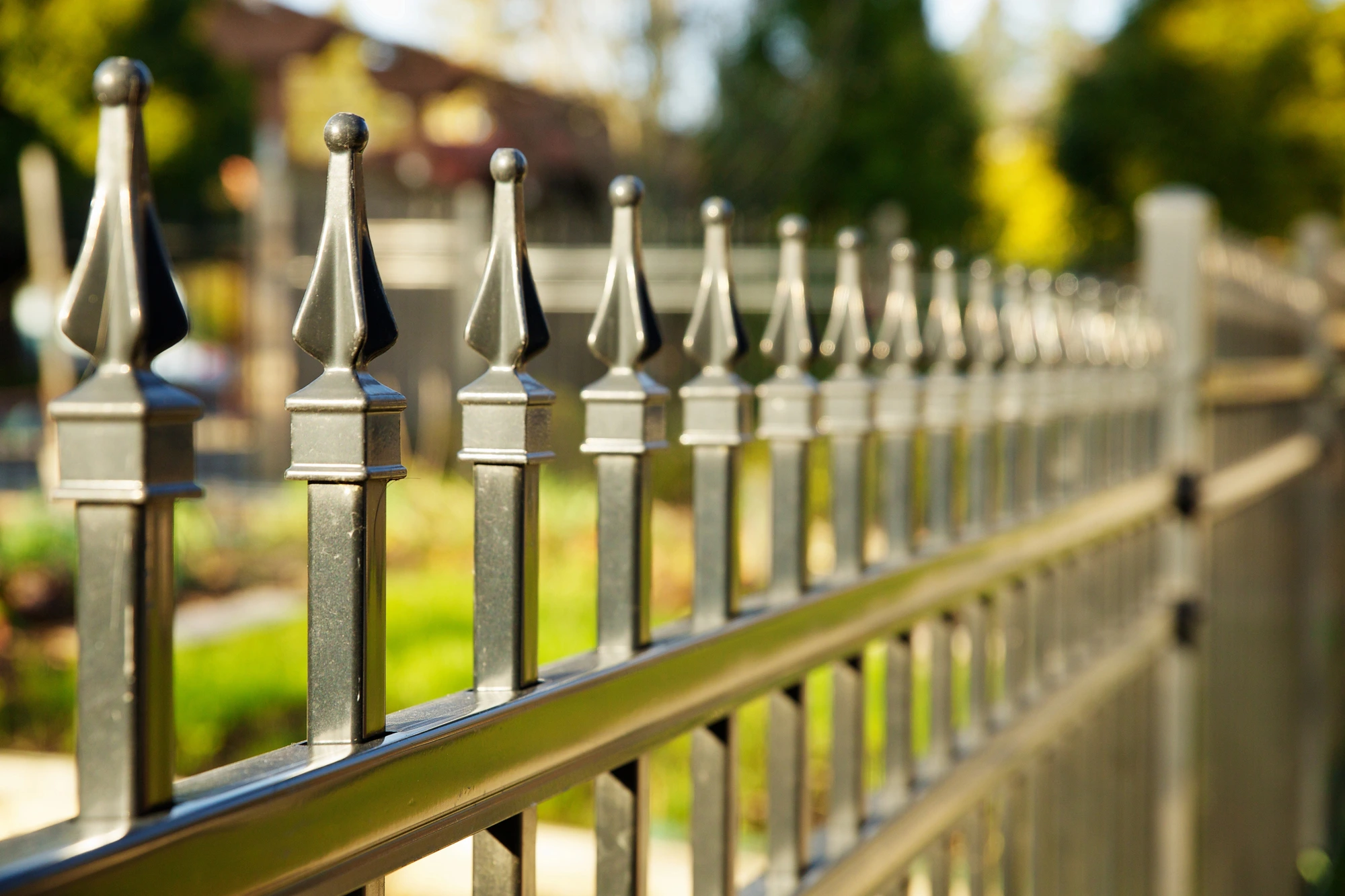 beautiful fence from best fence company near me